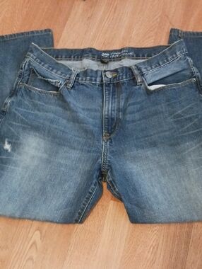 GAP Men's Relaxed Blue Denim Jeans - Faded Wash